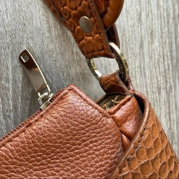 MC Old Town Leather Hobo Bag - Picture 15 of 16